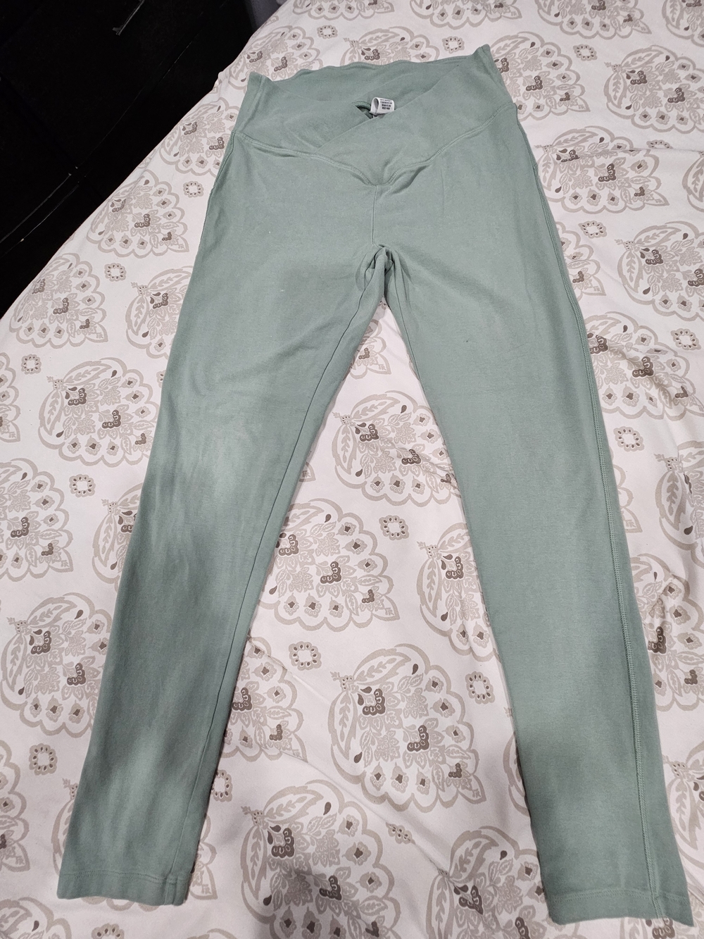 PINK Victoria's Secret Sage Green High-Waist Leggings